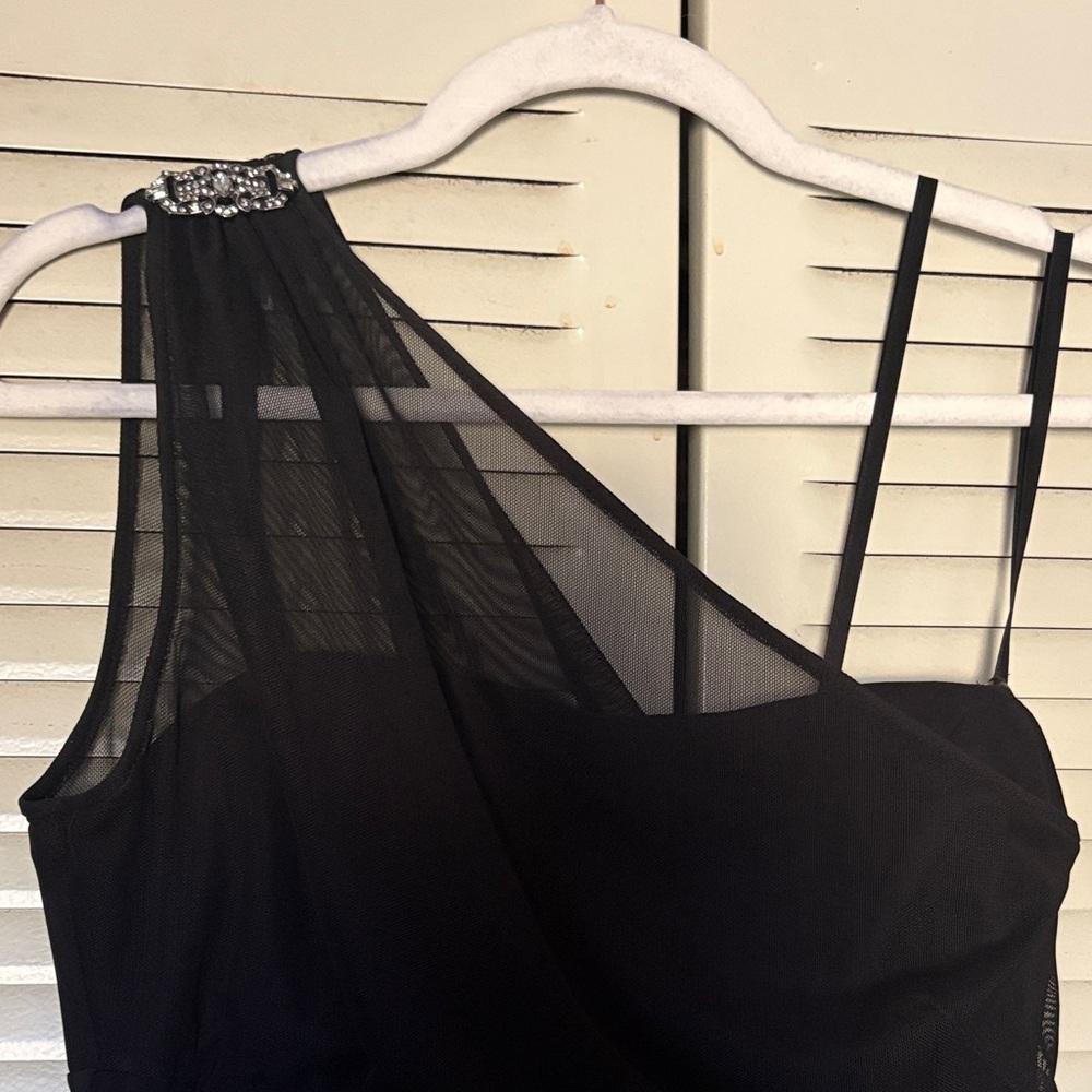 Ralph Lauren One Shoulder Black Dress - Picture 5 of 10